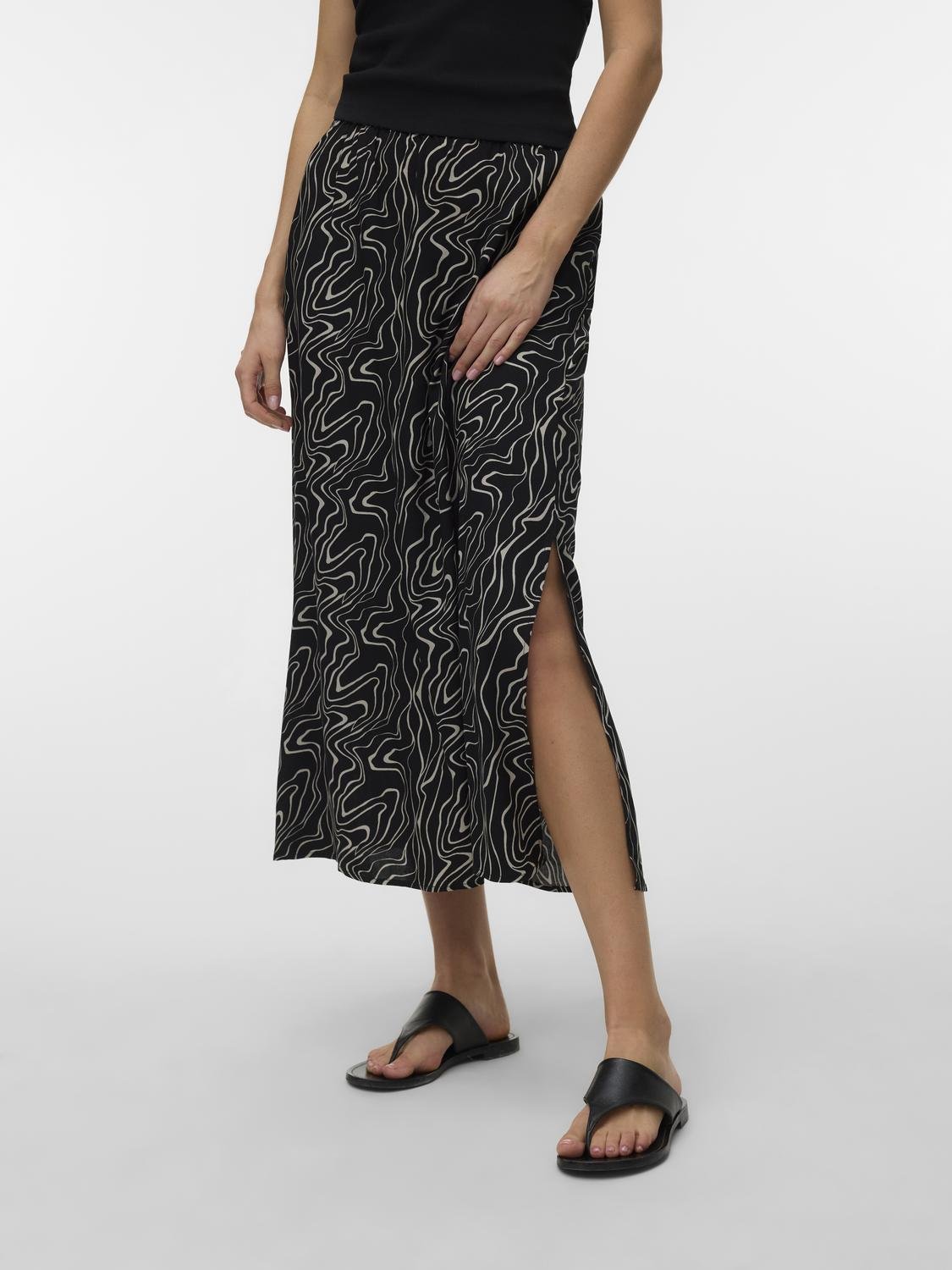 VMEASY Long Skirt - Black - VERO MODA & VILA Bergvik